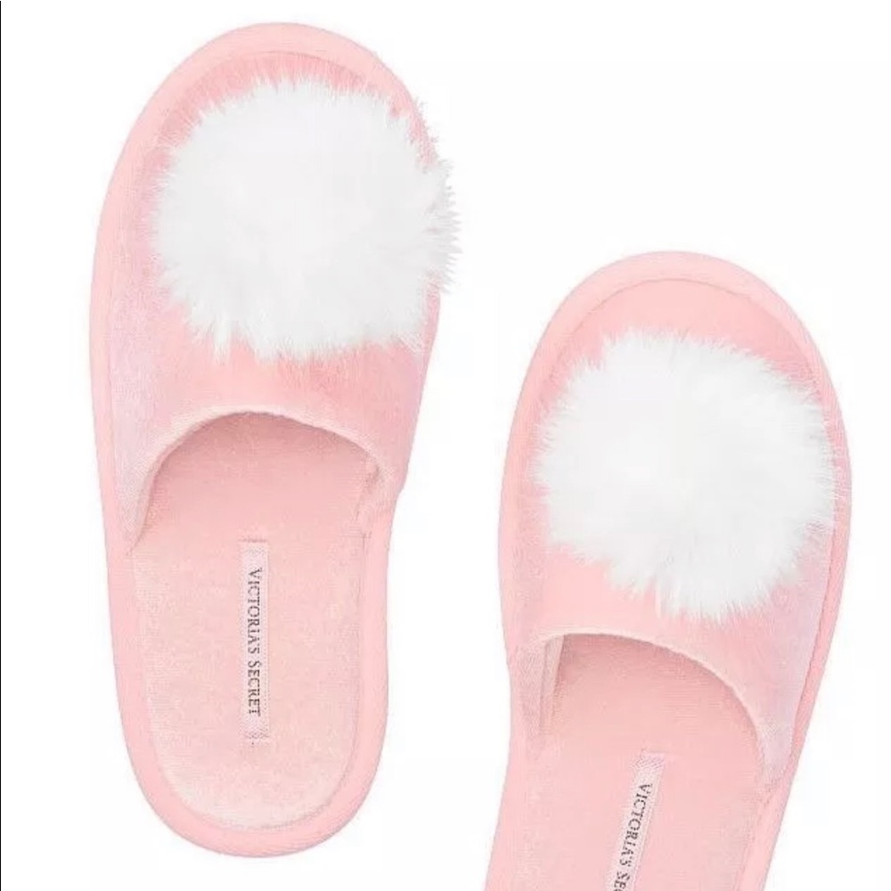 Victoria secret Pom Pom slippers